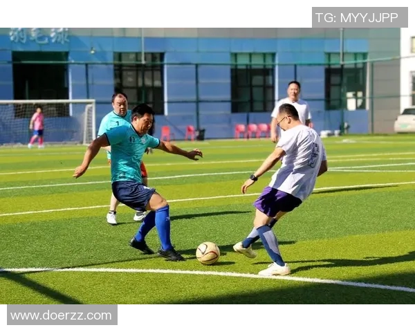 南京足球队耐力表现数据分析揭示球队训练效果与比赛策略的关系